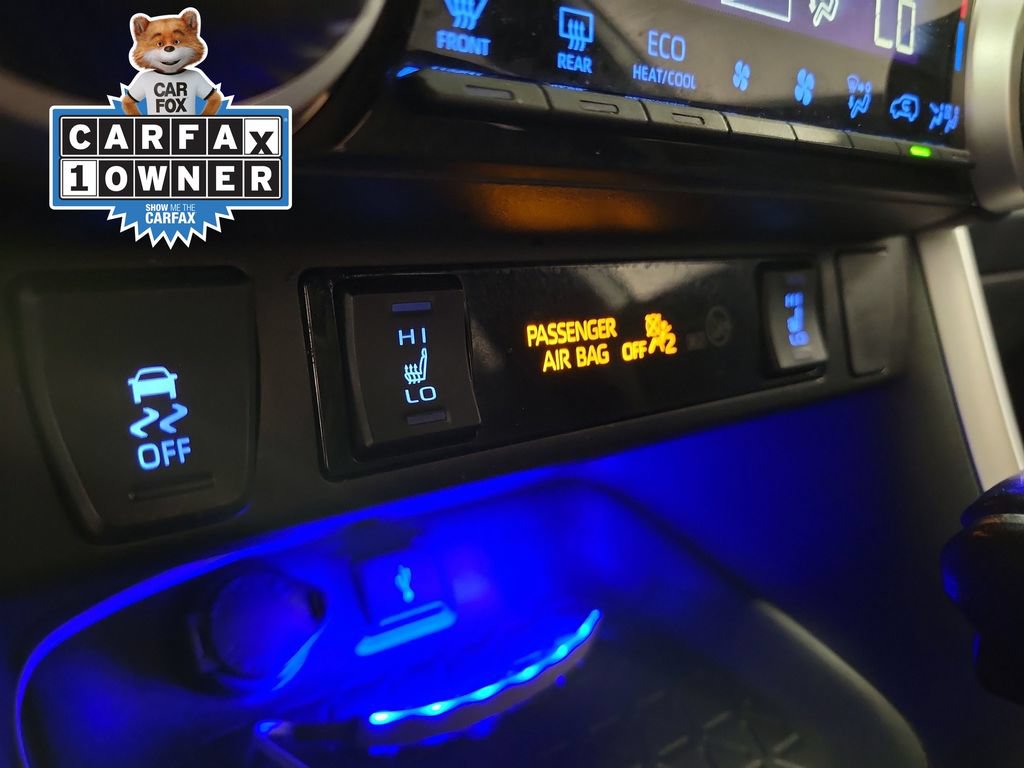 Used 2022 Toyota RAV4 SE w/ Convenience Package AWD/4WD image 19