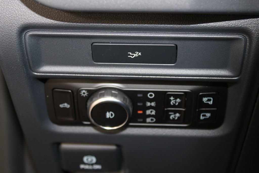 New 2026 Ford F150 Lariat image 40