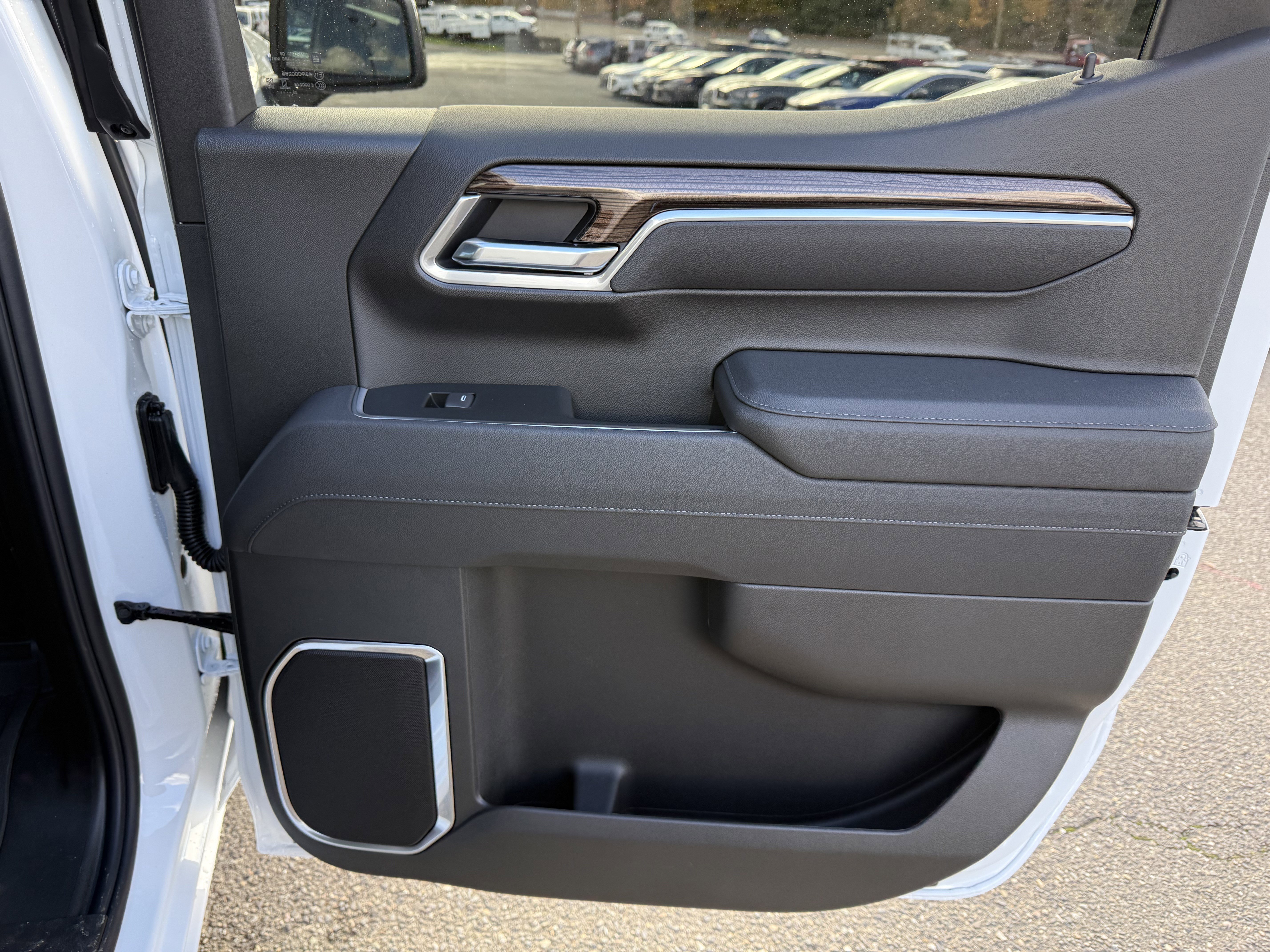 New 2026 Chevrolet Silverado 1500 LT image 12