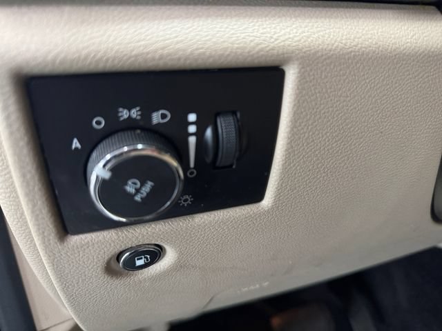 Used 2017 Jeep Grand Cherokee Limited w/ Trailer Tow Group IV AWD/4WD image 22