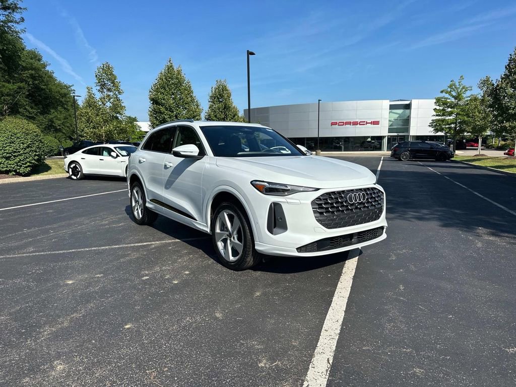 New 2025 Audi Q5 Premium Plus image 1