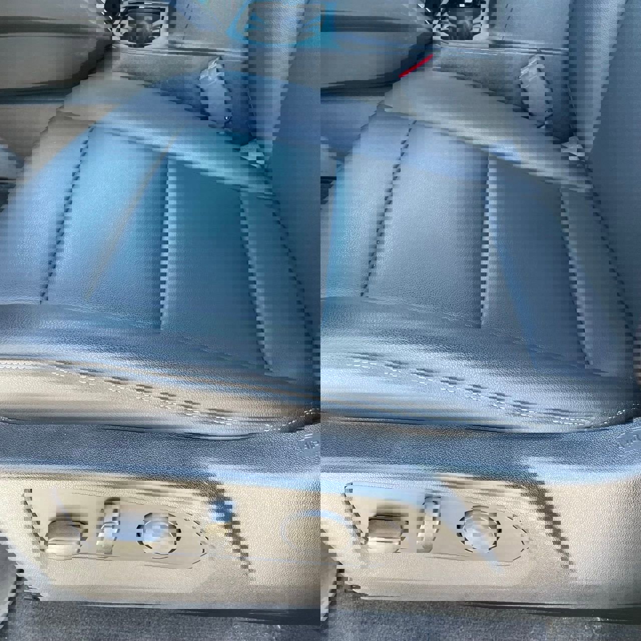 Used 2023 Chevrolet Colorado LT w/ LT Convenience Package III image 23