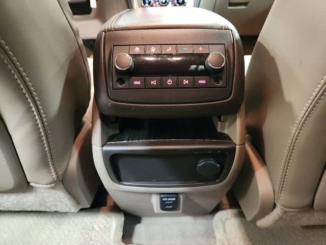 Used 2015 GMC Acadia Denali image 24