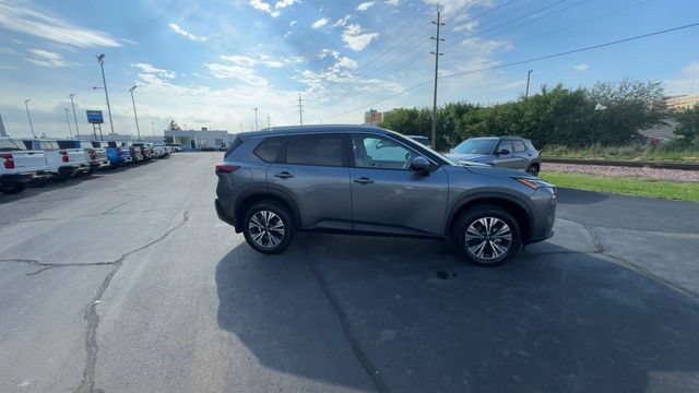 Used 2023 Nissan Rogue SV w/ SV Premium B Package AWD/4WD image 9