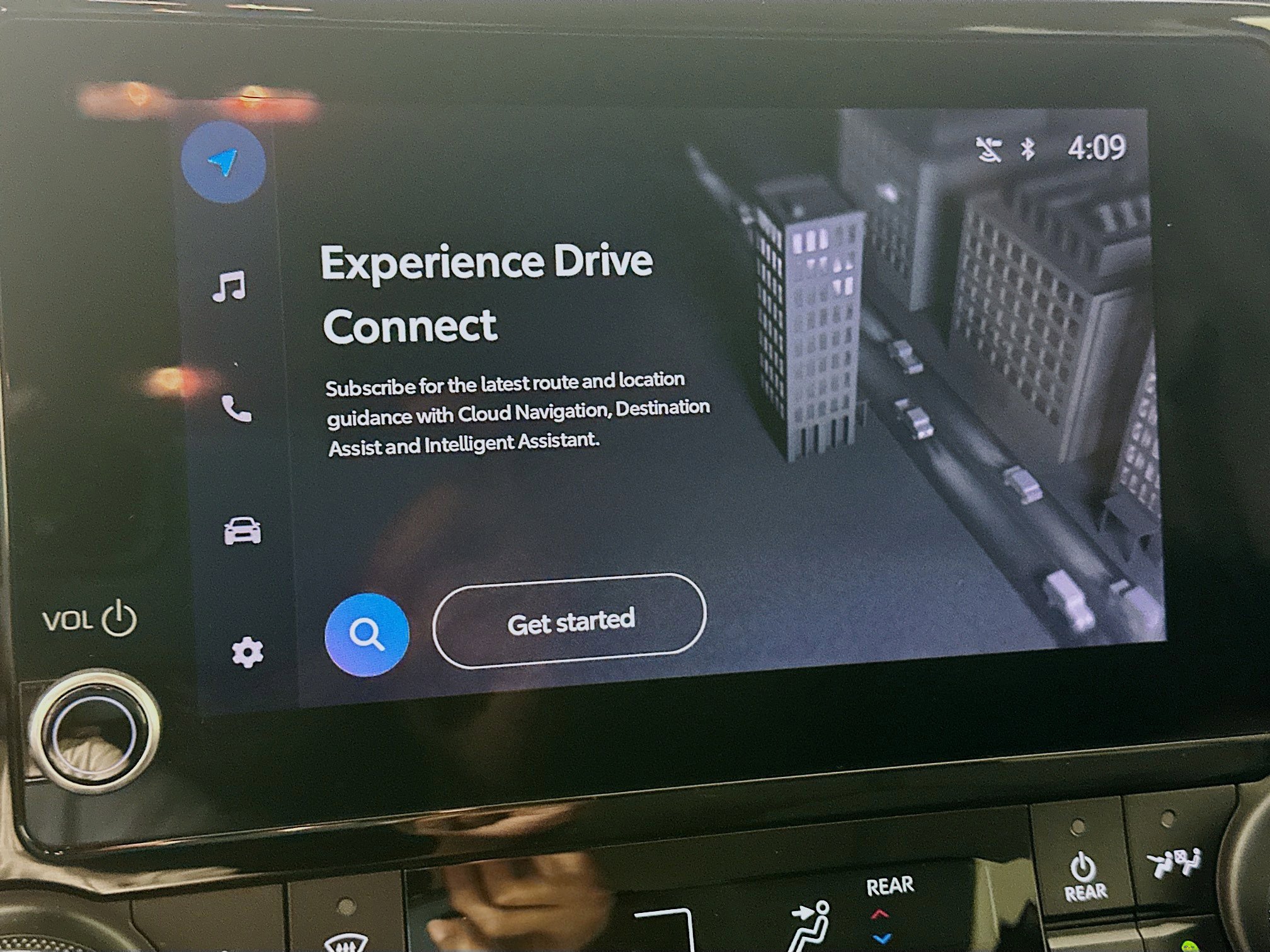 Used 2024 Toyota Highlander LE image 22