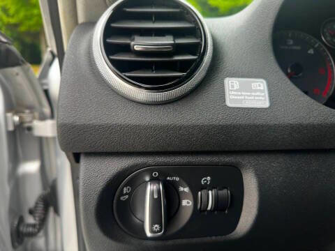 Used 2011 Audi A3 TDI Premium Plus FWD image 22