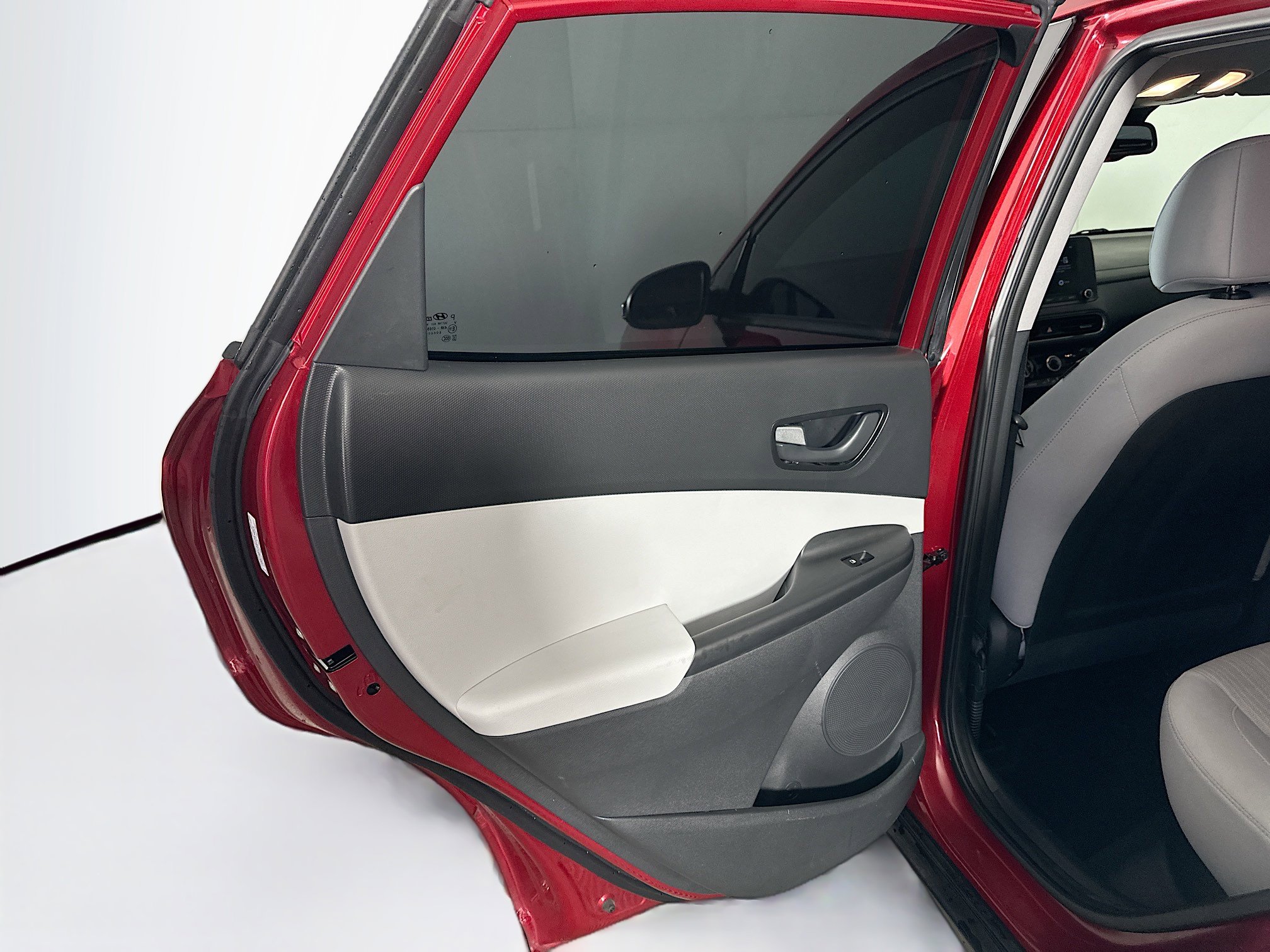 Used 2023 Hyundai Kona SEL image 24