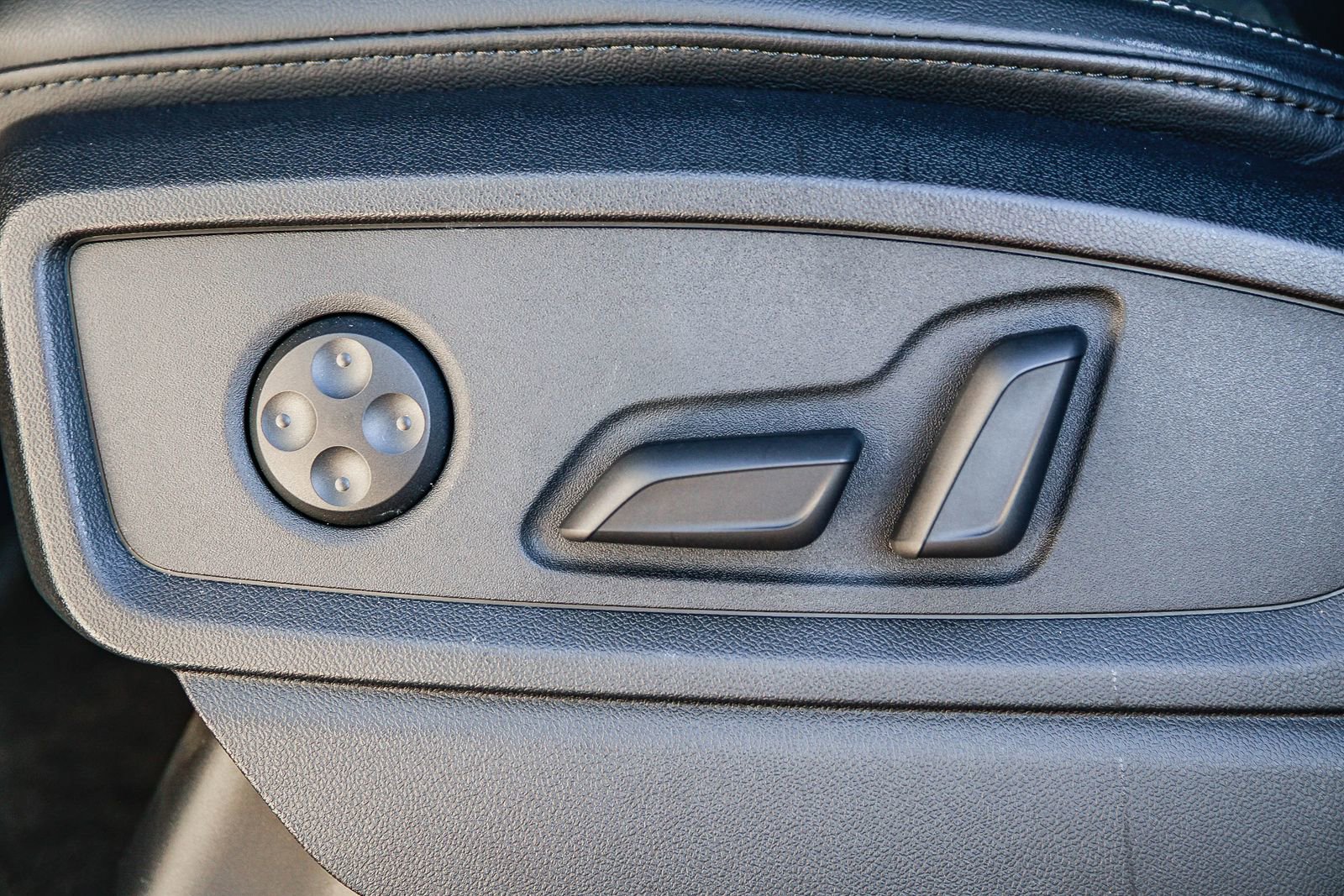 Certified 2023 Audi Q5 2.0T Premium Plus w/ Premium Plus Package image 24