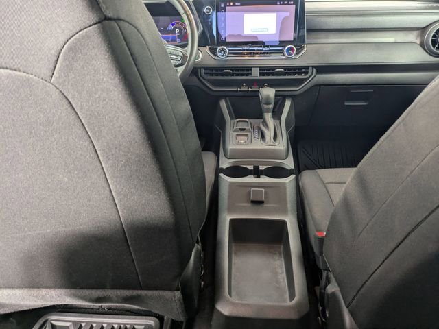 Certified 2024 Chevrolet Colorado W/T image 26