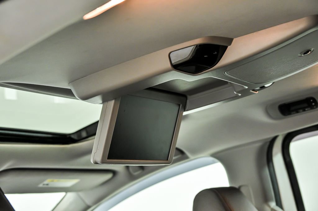 Used 2018 Honda Odyssey Elite image 16