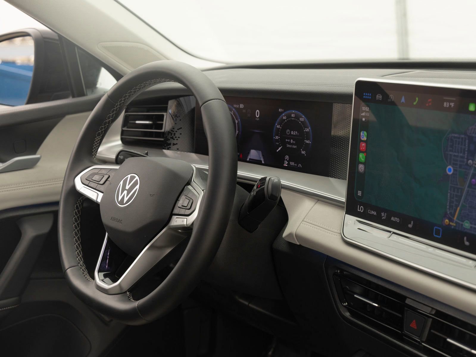 Used 2025 Volkswagen Tiguan SE image 29