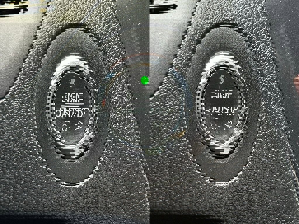 Used 2017 Ford Explorer Limited FWD image 23