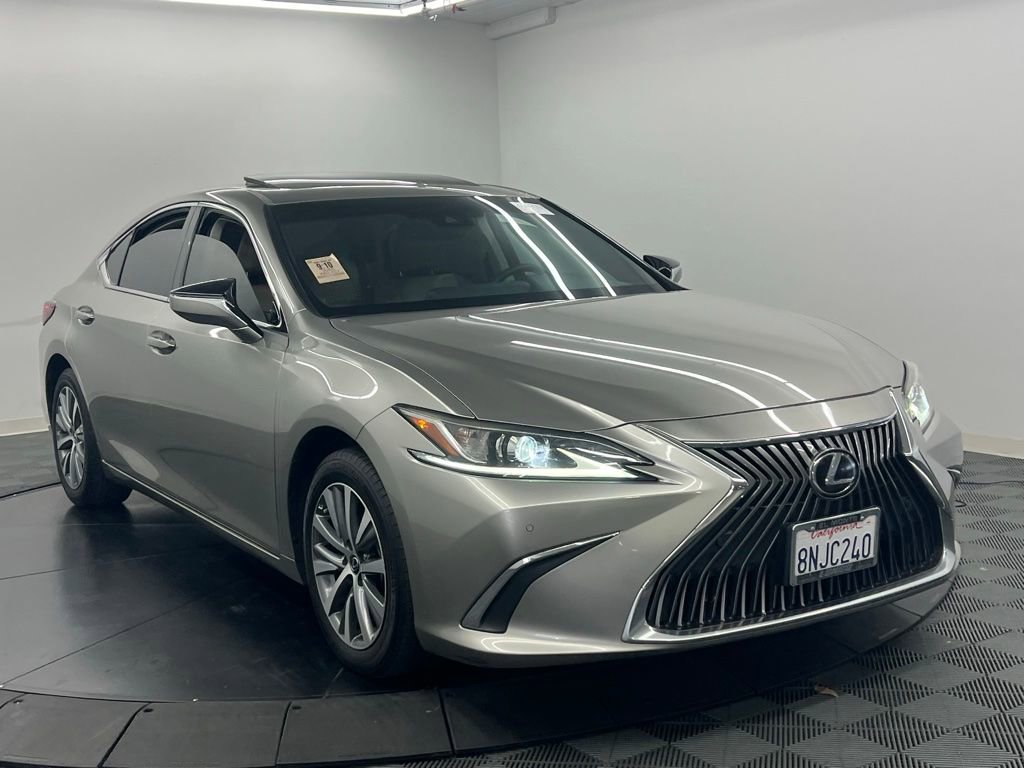 Used 2020 Lexus ES 350 w/ Premium Package FWD video 3