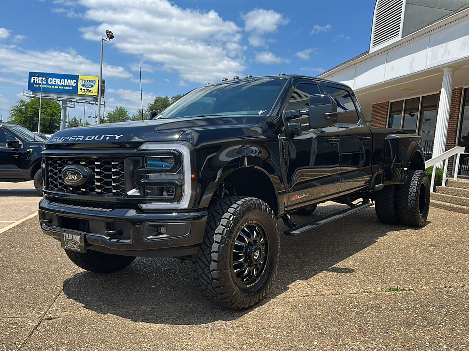 New 2026 Ford F350 Platinum AWD/4WD image 2
