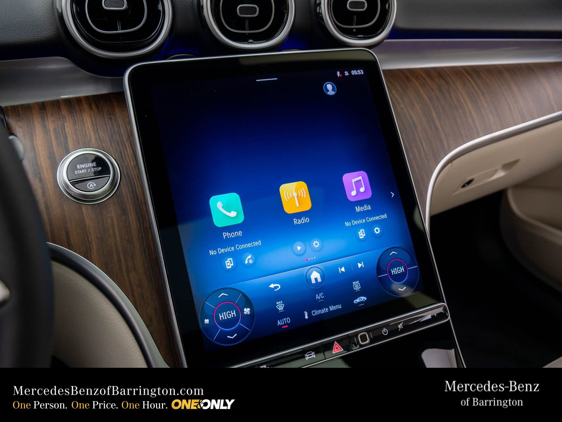 New 2026 Mercedes-Benz C 300 4MATIC Sedan image 29