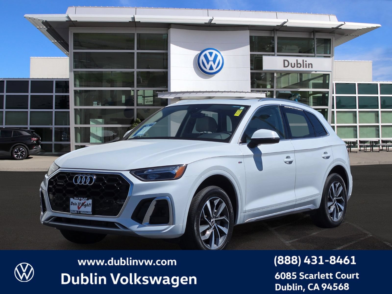 Used 2023 Audi Q5 2.0T Premium w/ Convenience Package AWD/4WD image 8
