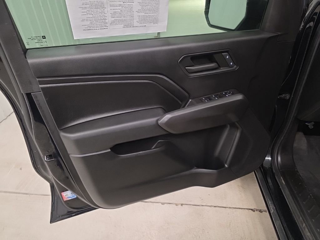 Used 2023 Chevrolet Colorado Trail Boss w/ Advanced Trailering Package image 11