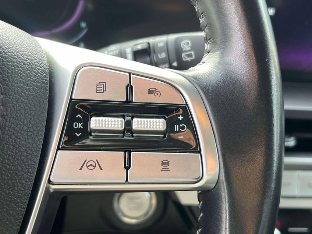 Used 2023 Kia Telluride LX FWD image 21