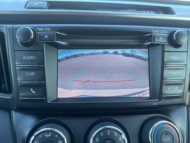 Used 2018 Toyota RAV4 LE image 25