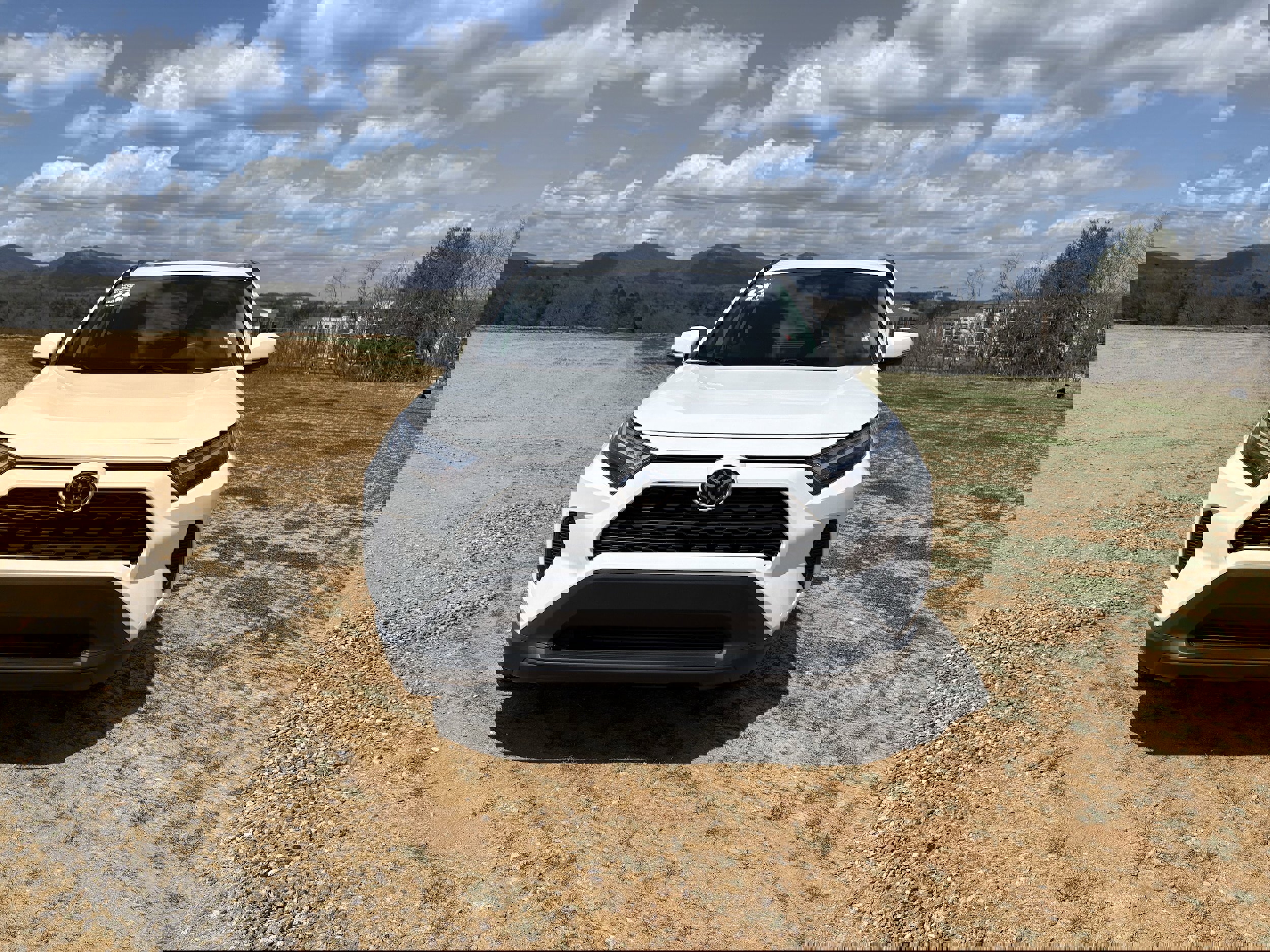 Used 2024 Toyota RAV4 XLE w/ Convenience Package AWD/4WD image 2