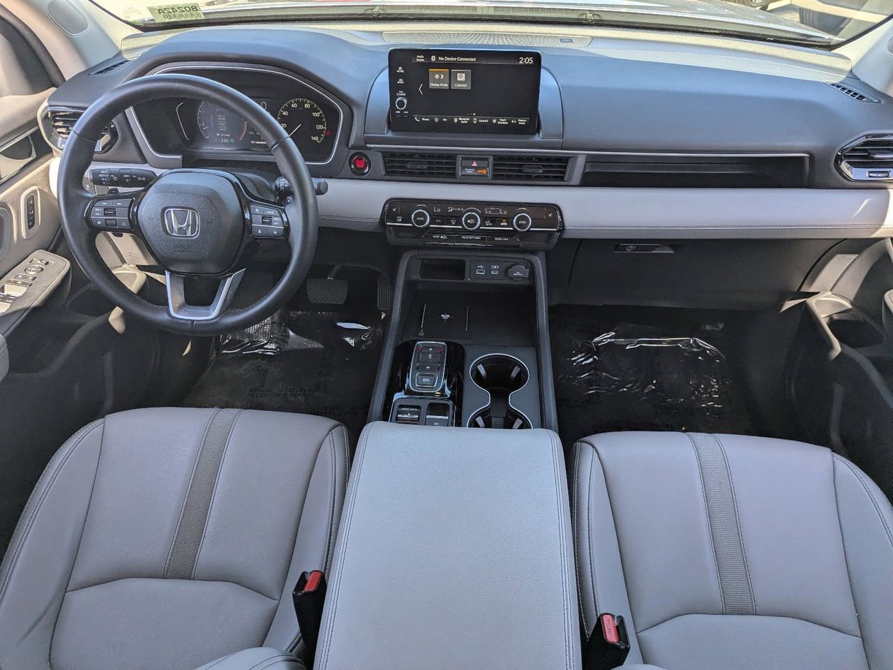 Used 2025 Honda Pilot EX-L image 12