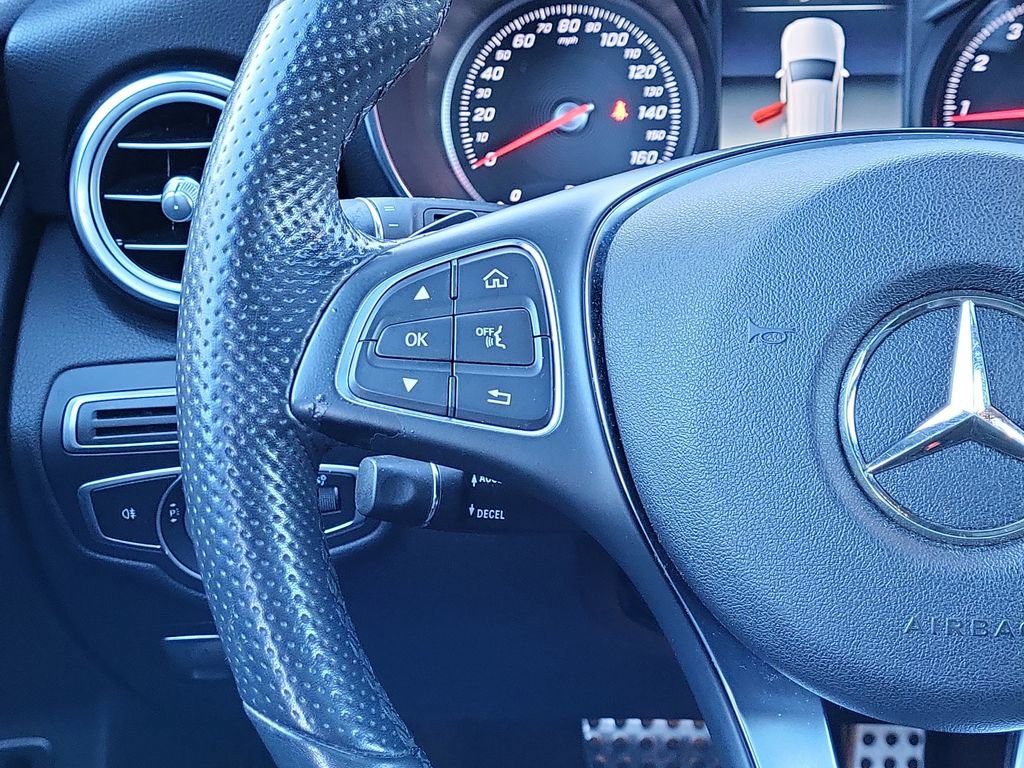 Used 2018 Mercedes-Benz GLC 300 4MATIC image 26