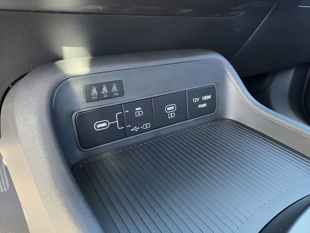 New 2026 Hyundai Kona SE AWD/4WD image 19