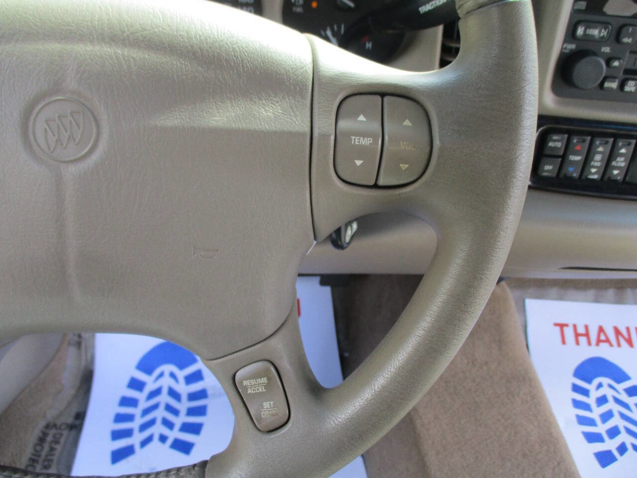 Used 2003 Buick Le Sabre Limited w/ Celebration Edition Package FWD image 13