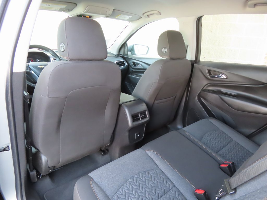 Used 2023 Chevrolet Equinox LT w/ Driver Convenience Package image 27