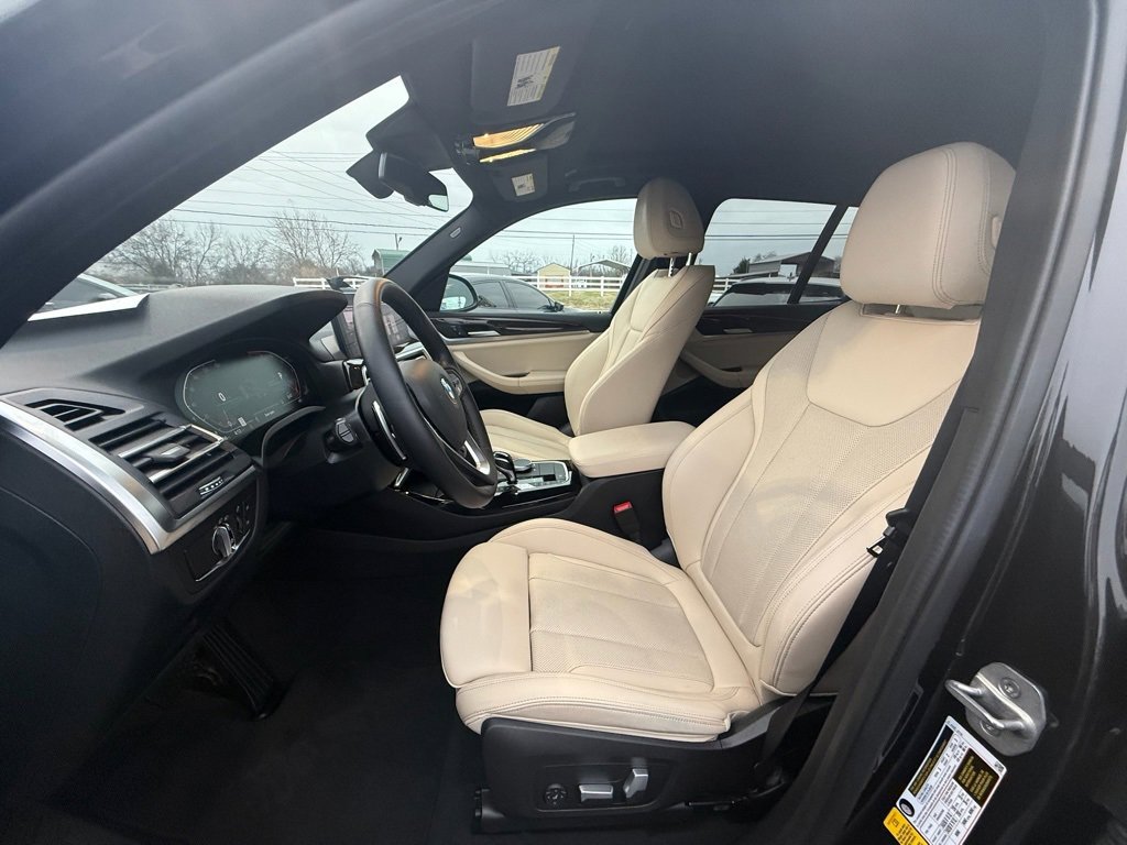 Used 2023 BMW X3 sDrive30i w/ Premium Package image 11