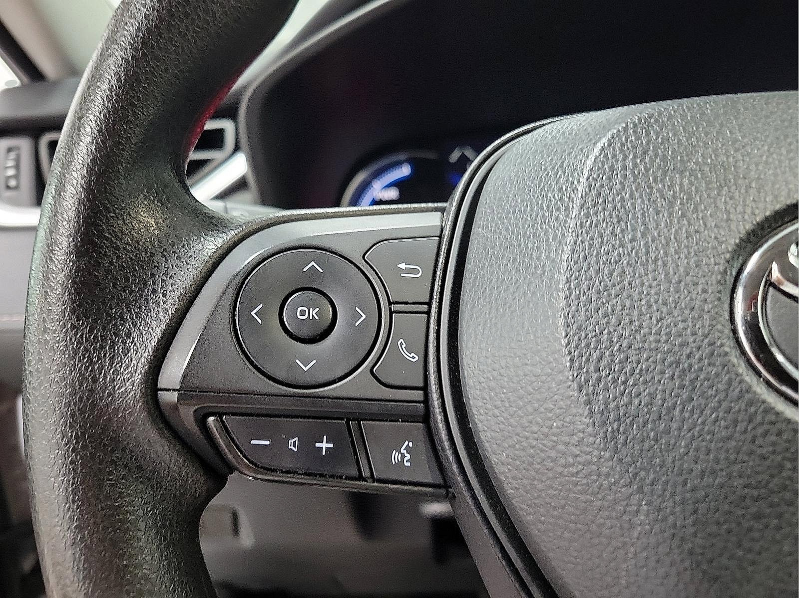 Certified 2024 Toyota RAV4 LE image 20