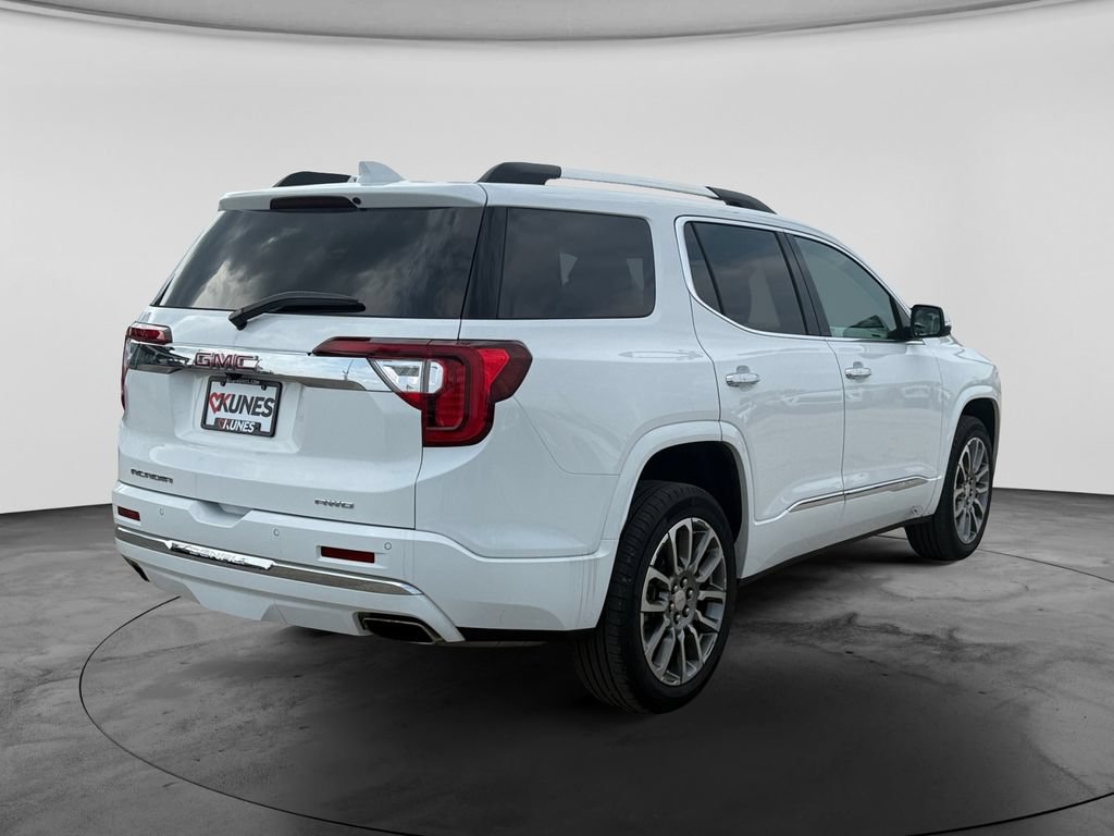 Used 2023 GMC Acadia Denali AWD/4WD image 10