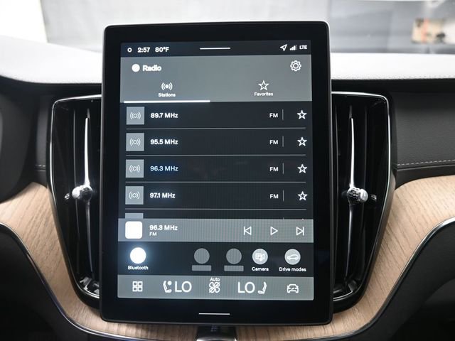 Used 2026 Volvo XC60 B5 Ultra w/ Protection Package Premier image 11