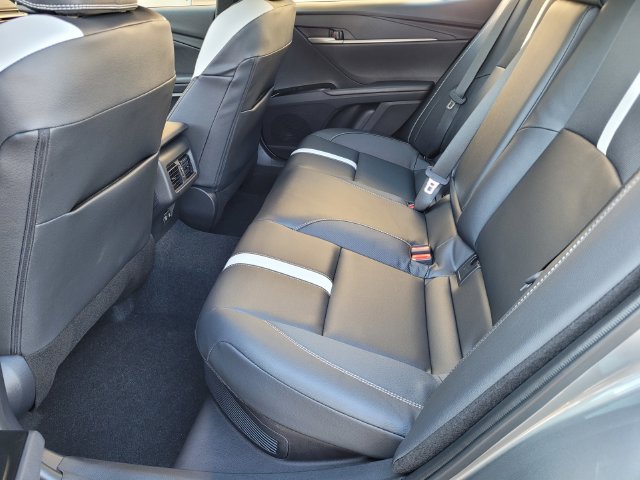 New 2026 Toyota Camry SE w/ Convenience Package FWD image 7