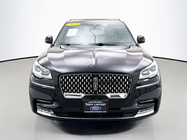Used 2023 Lincoln Aviator Black Label w/ Dynamic Handling Package image 2