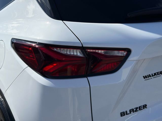 Used 2022 Chevrolet Blazer LT w/ Midnight/Sport Edition image 11