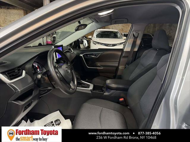 Certified 2025 Toyota RAV4 XLE AWD/4WD image 18