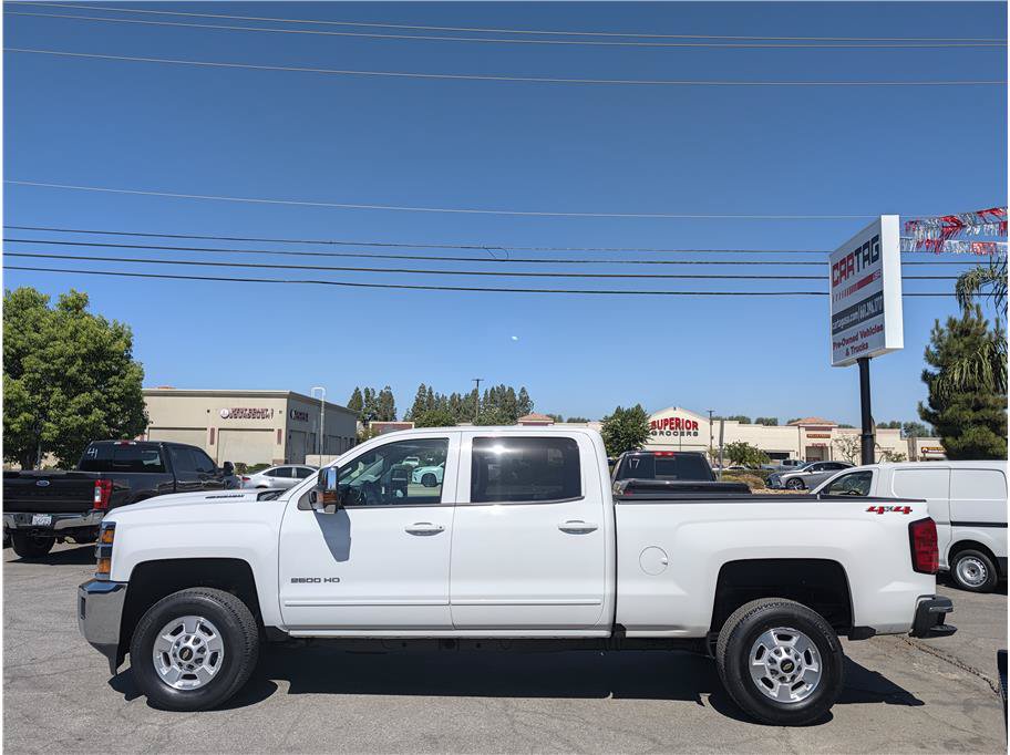 Used 2018 Chevrolet Silverado 2500 LT w/ LT Convenience Package AWD/4WD image 17