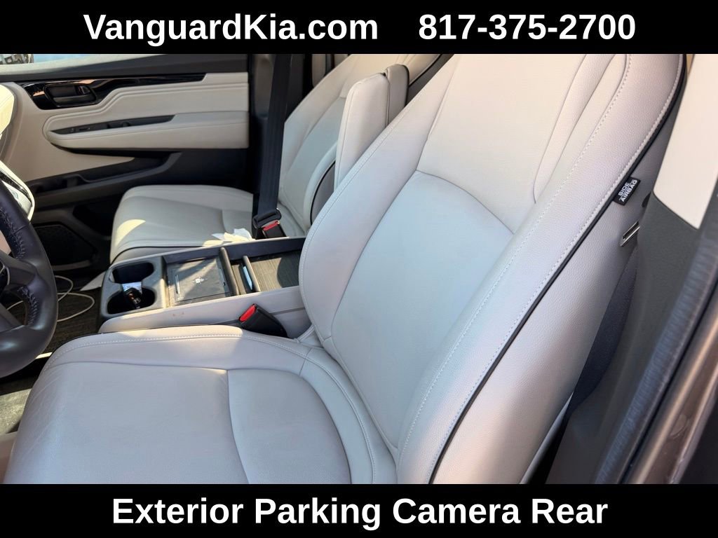 Used 2025 Honda Odyssey Touring image 13