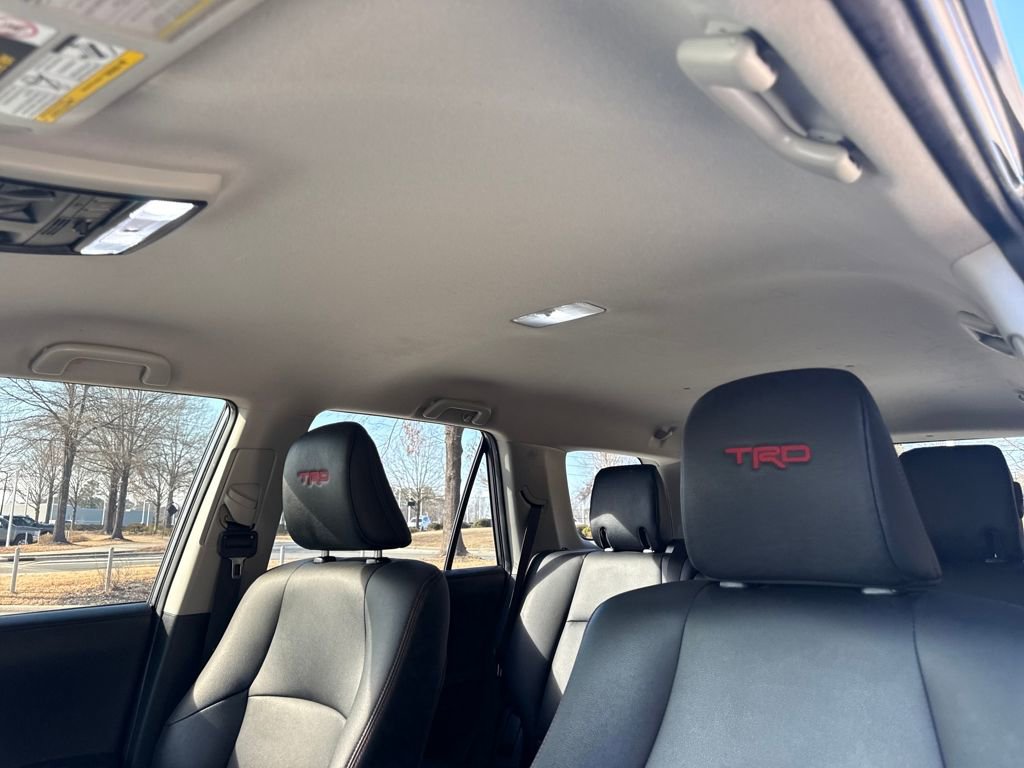 Used 2020 Toyota 4Runner TRD Off-Road Premium image 25
