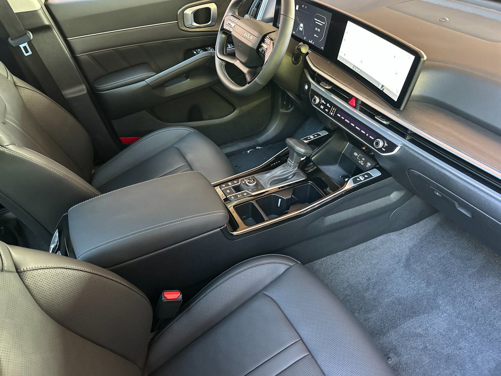 New 2026 Kia Sorento SX AWD/4WD image 17