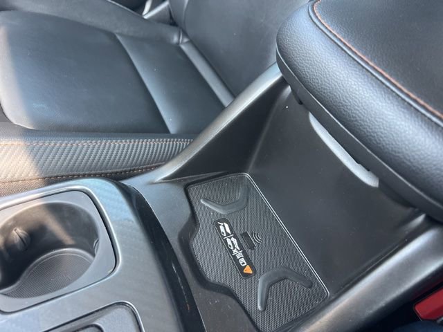 Used 2022 GMC Canyon AT4 image 12