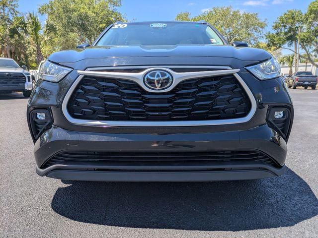 Used 2020 Toyota Highlander XLE image 9