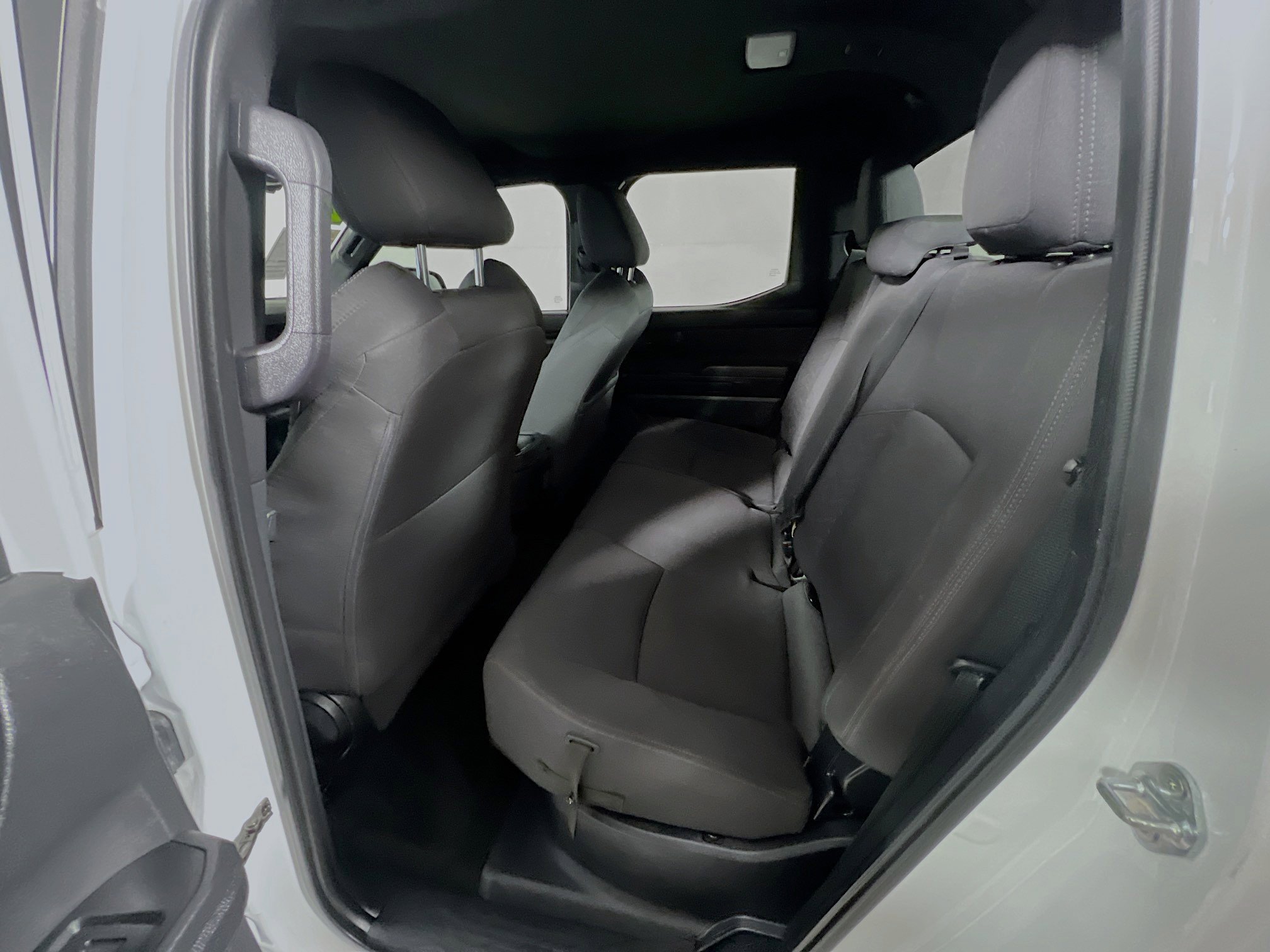 Used 2024 Toyota Tacoma SR5 image 29