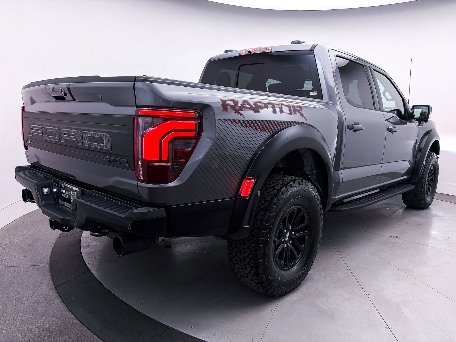 Used 2025 Ford F150 Raptor image 34