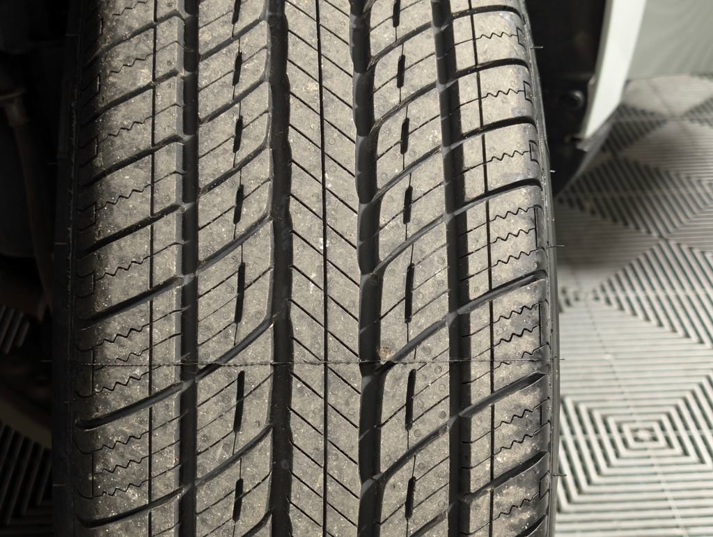 Certified 2023 Ford Maverick XLT w/ XLT Luxury Package image 26