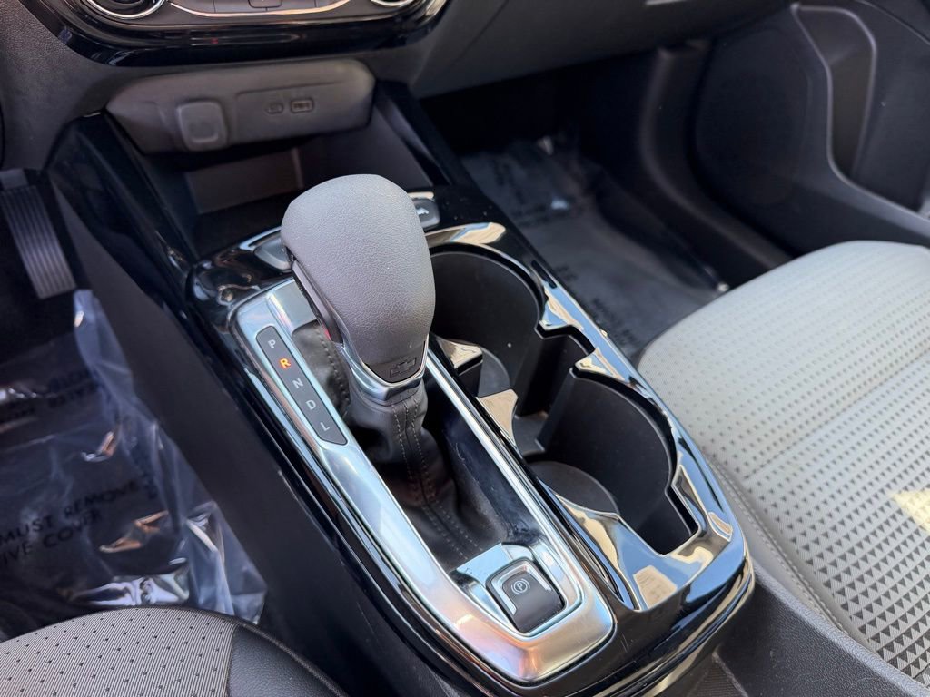 Used 2024 Chevrolet Trax LT image 28