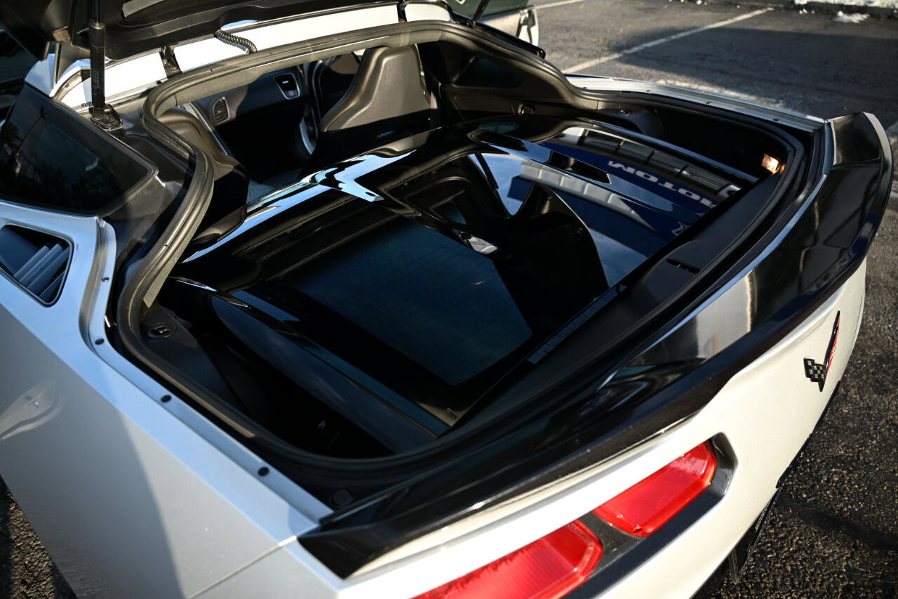 Used 2015 Chevrolet Corvette Stingray Coupe w/ 2LT Preferred Equipment Group image 50