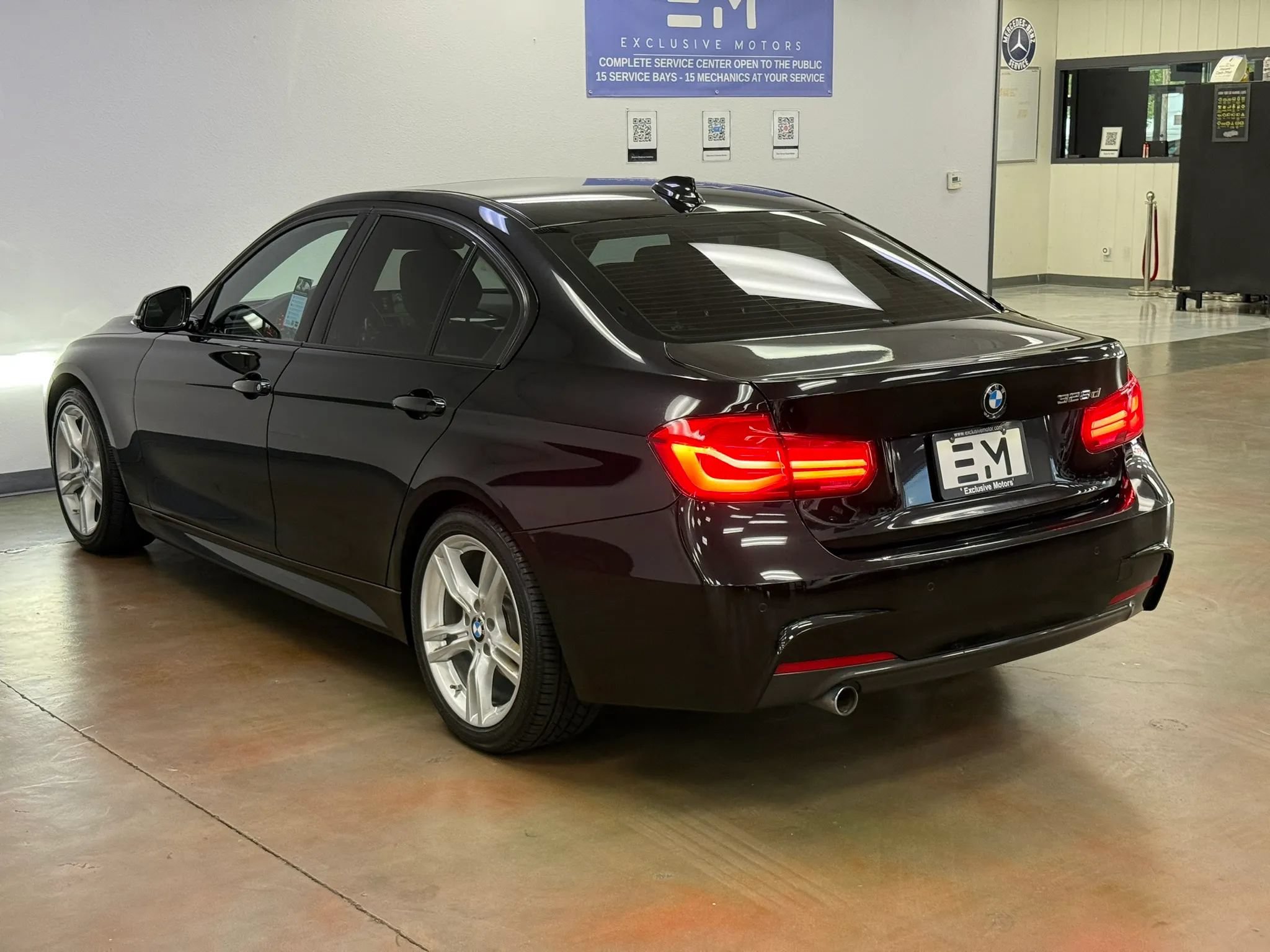 Used 2018 BMW 328d Sedan RWD image 7