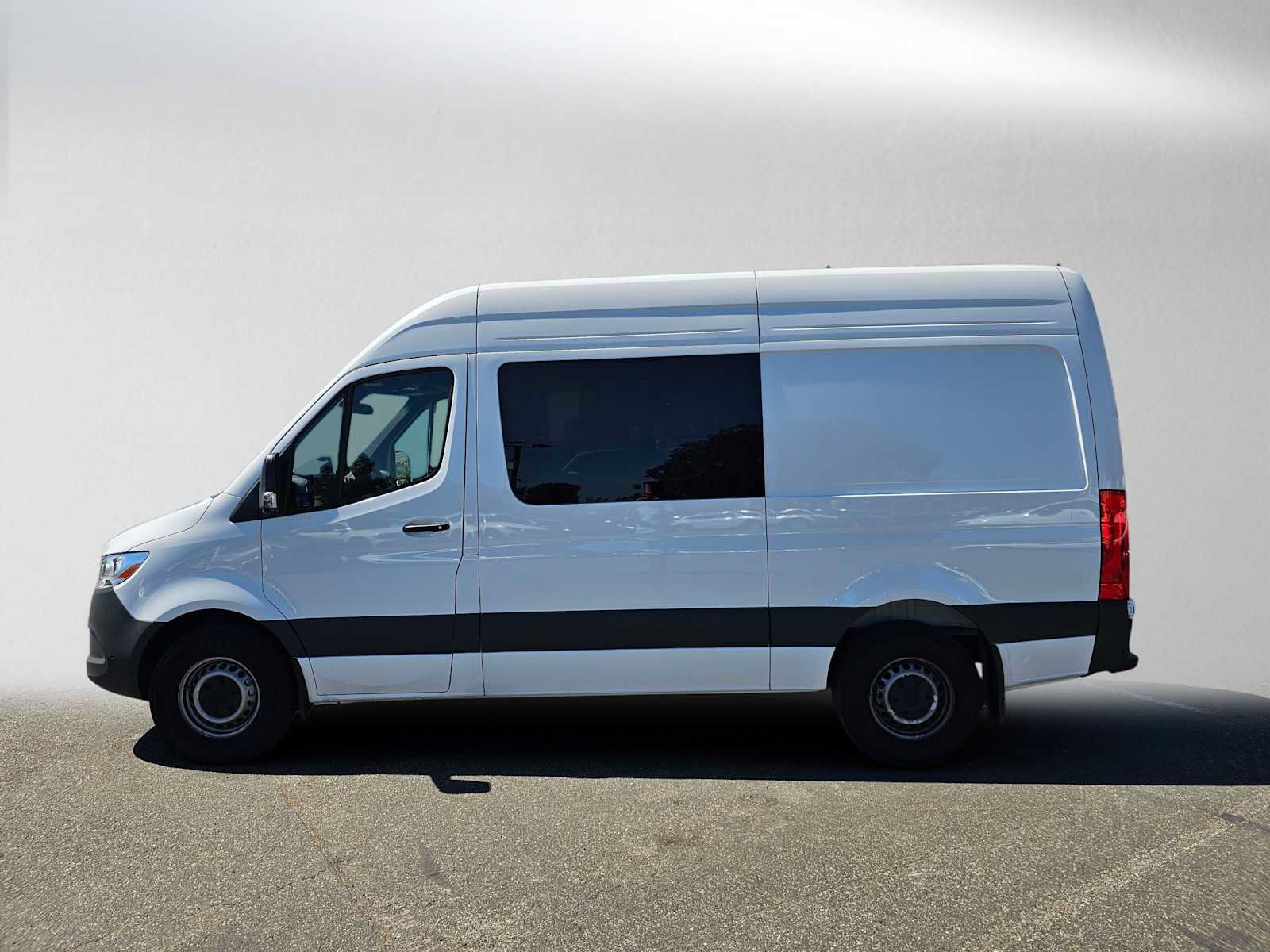 Used 2026 Mercedes-Benz Sprinter 2500 image 6